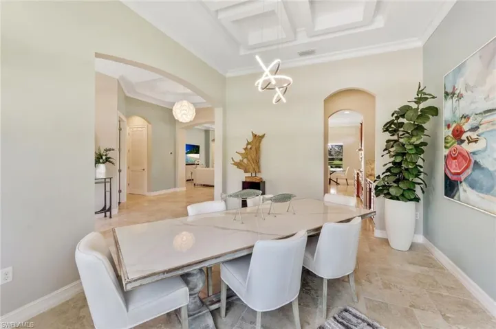 9333 Campanile Cir, Naples, Florida 34114