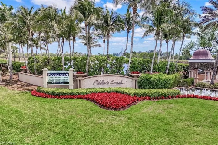 9333 Campanile Cir, Naples, Florida 34114