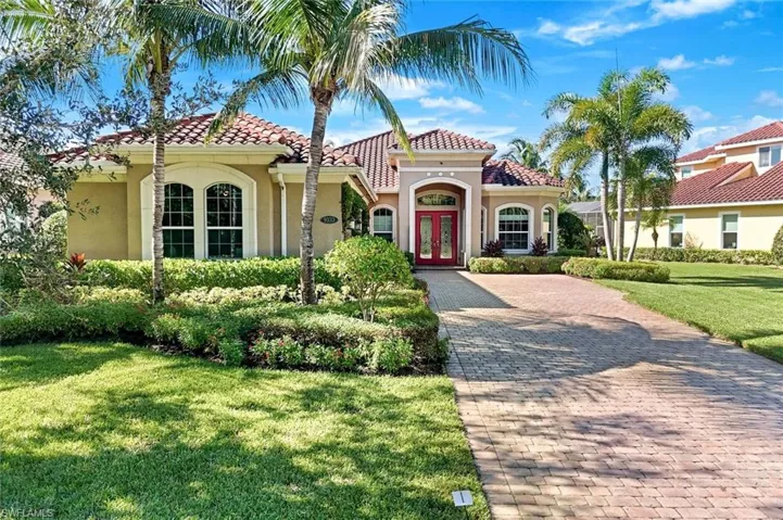 9333 Campanile Cir, Naples, Florida 34114