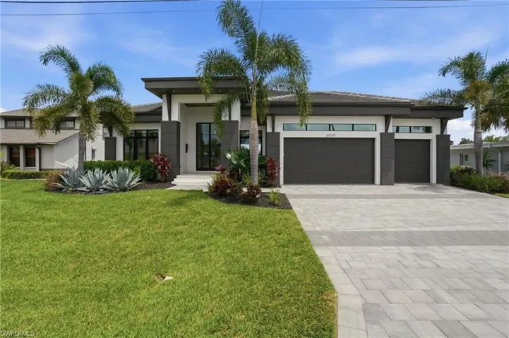 4949 Seville Ct, Cape Coral, Florida 33904
