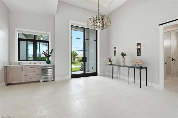 4949 Seville Ct, Cape Coral, Florida 33904