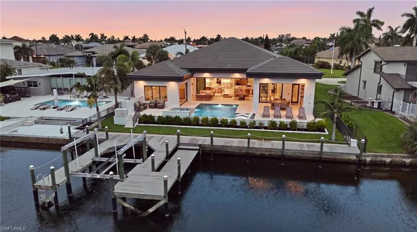 4949 Seville Ct, Cape Coral, Florida 33904