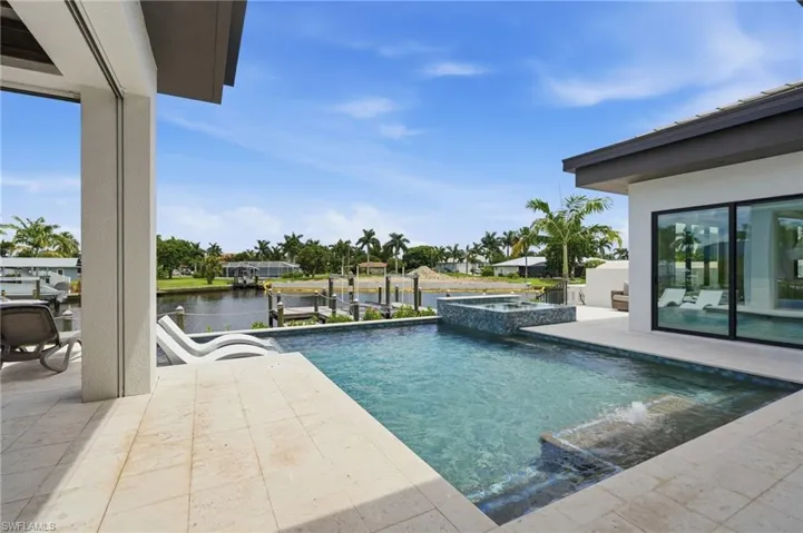 4949 Seville Ct, Cape Coral, Florida 33904