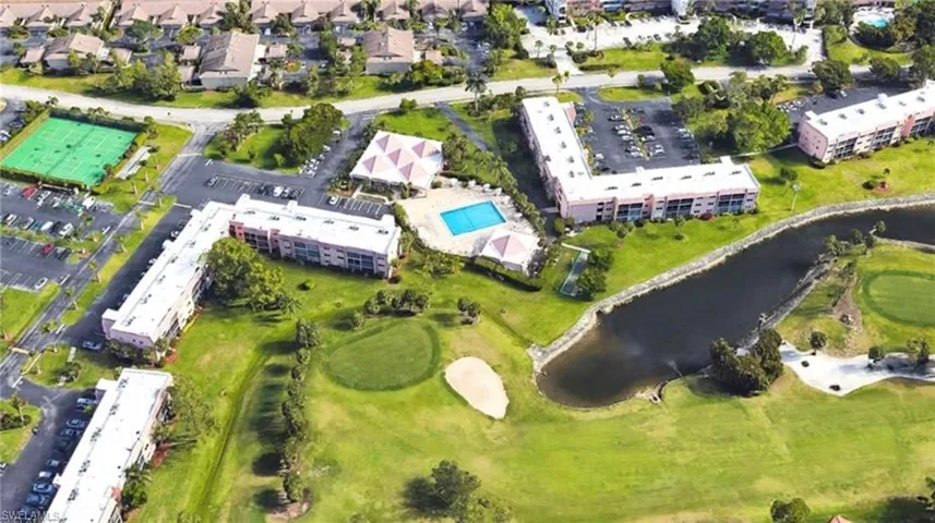 170 Turtle Lake Ct 109, Naples, Florida 34105