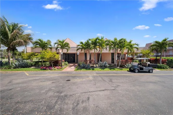 170  Turtle Lake  CT, Naples, FL 34105
