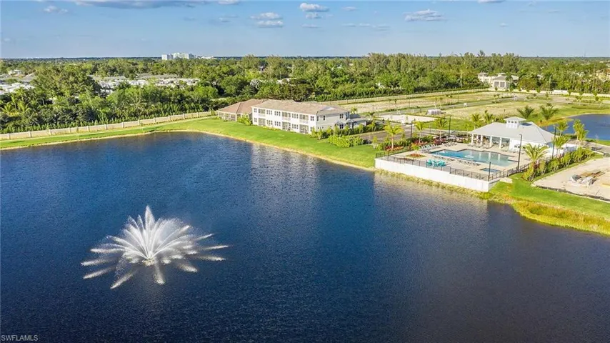 Lake That The Amenities View