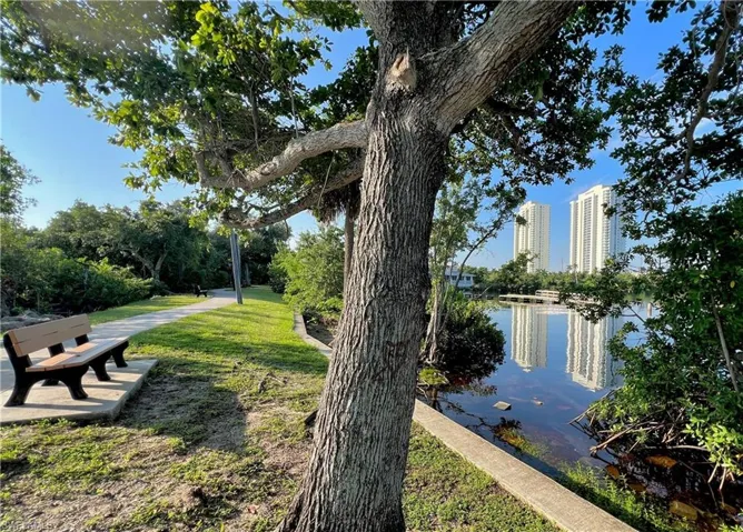 An oasis next to the Oasis!