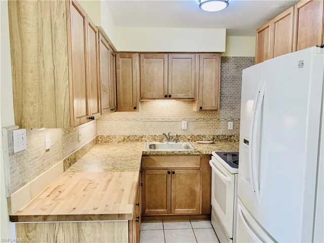 1120 Vineyard St, Lehigh Acres, Florida 33936