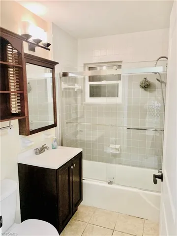 1120 Vineyard St, Lehigh Acres, Florida 33936