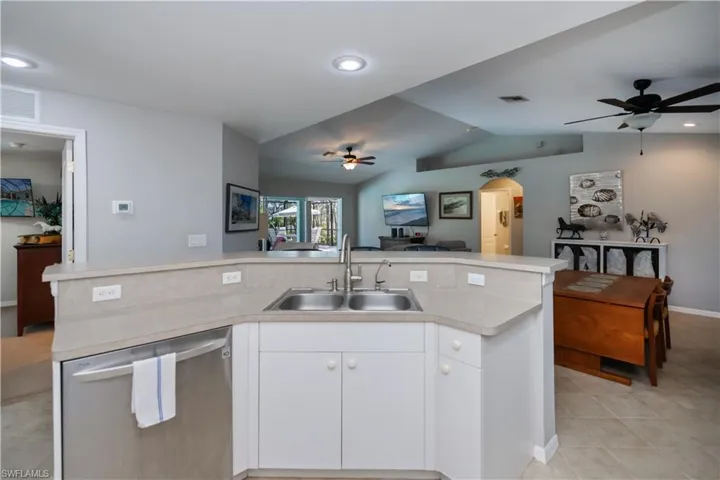 1411 Nw 17th Pl, Cape Coral Fl 33993