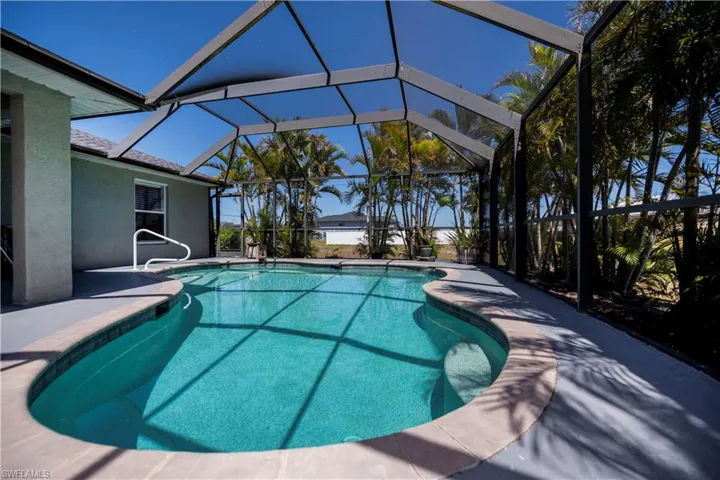 1411 Nw 17th Pl, Cape Coral Fl 33993
