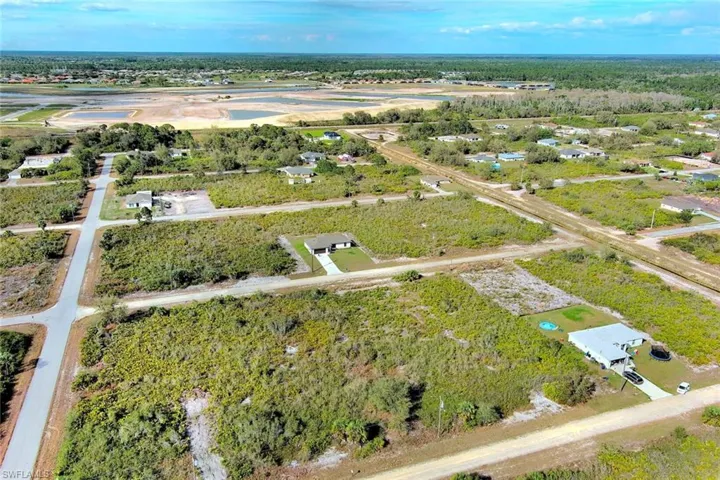 Aerial view of property and surrounding area