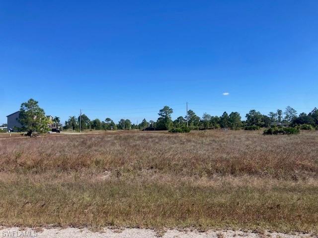 1127 Holly AVE, LEHIGH ACRES FL 33974