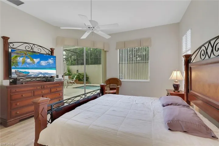 9519  Mariners Cove S LN, Fort Myers, FL 33919