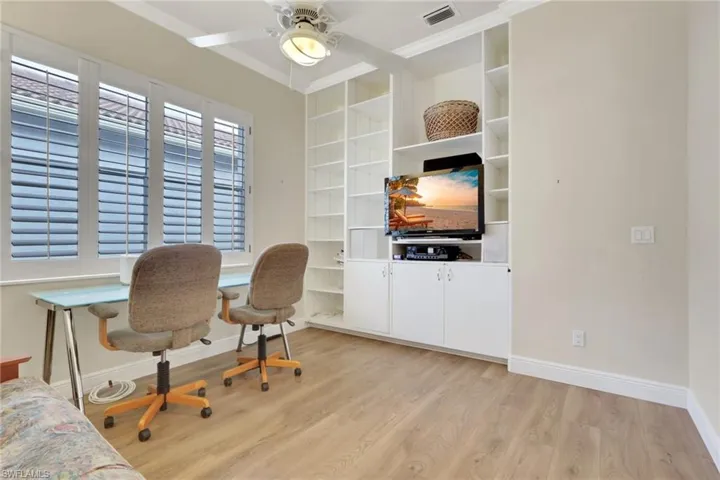 9519  Mariners Cove S LN, Fort Myers, FL 33919