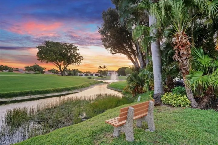 9519 Mariners Cove Ln S, Fort Myers, Florida 33919