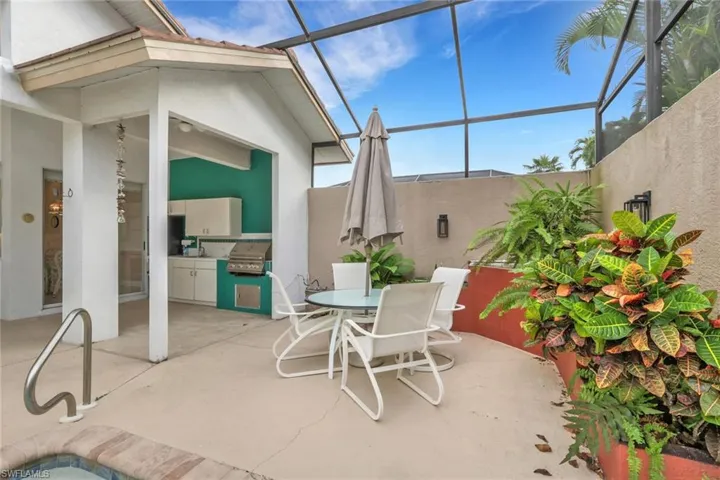 9519  Mariners Cove S LN, Fort Myers, FL 33919