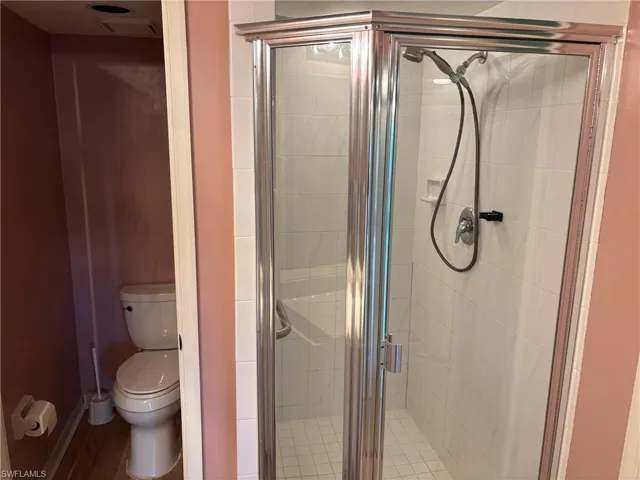 2462 Hidden Lake Dr # 5, Naples Fl 34112