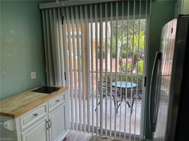 2462 Hidden Lake Dr # 5, Naples Fl 34112