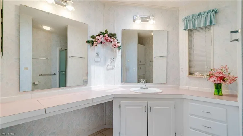 Large, clean, and cheerful!