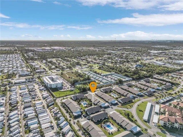 11561  Caraway  LN, Fort Myers, FL 33908