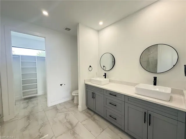 2801 Sw 3rd St, Cape Coral, Florida 33991