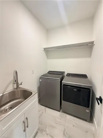 2801 Sw 3rd St, Cape Coral, Florida 33991