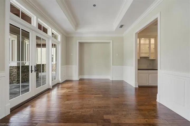 2263 Coach House Ln, Naples, Florida 34105