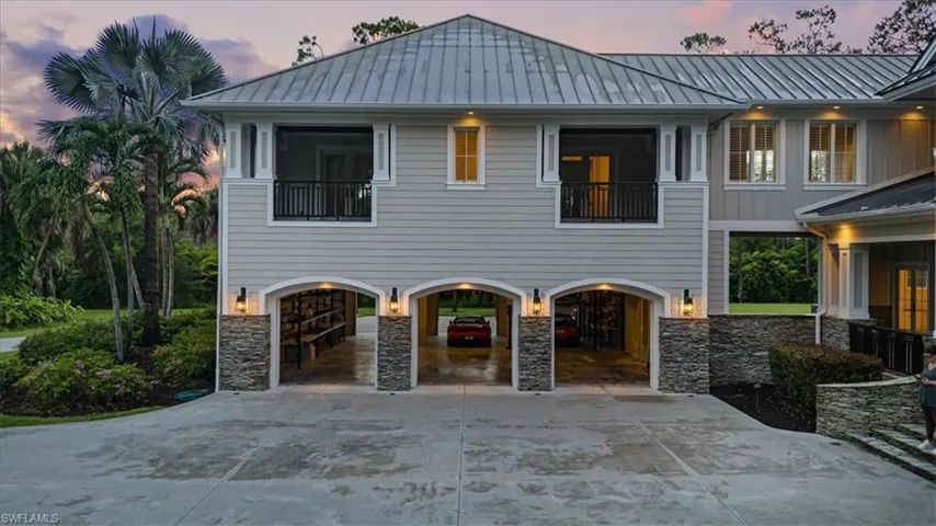 6-car garage with lift