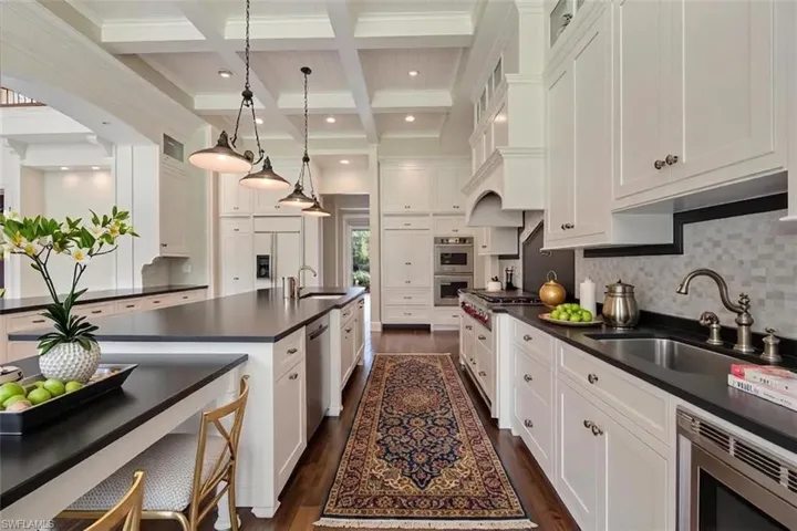 Virtually staged. State-of-the-art kitchen with Viking appliances
