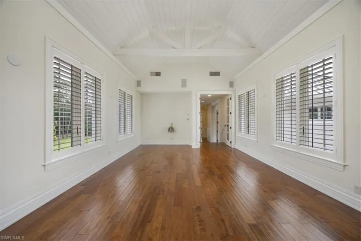 2263 Coach House Ln, Naples, Florida 34105