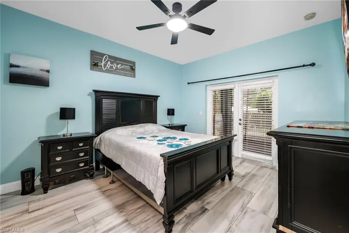 Guest bedroom