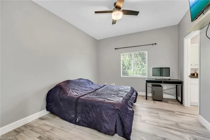 Guest bedroom 2
