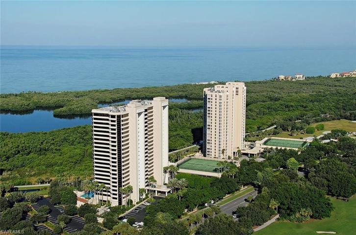 6825  Grenadier  BLVD, Naples, FL 34108