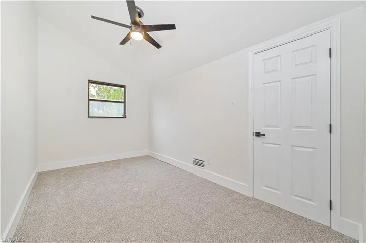 upstair bedroom 1