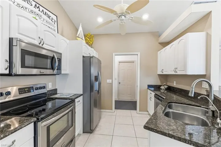 311 Ne 17th Pl, Cape Coral, Florida 33909
