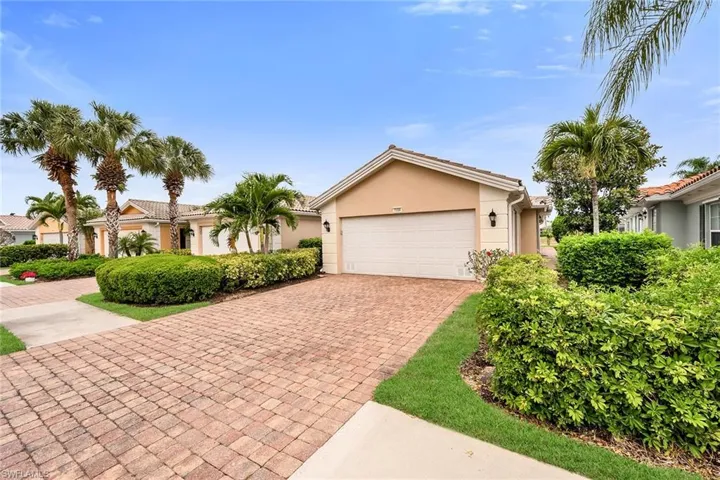7159  Marconi  CT, Naples, FL 34114