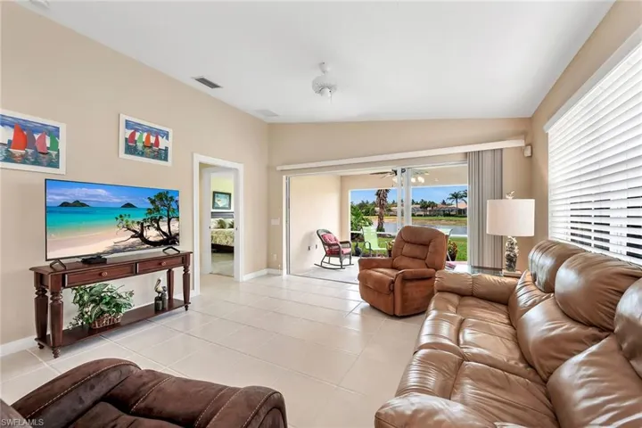 7159  Marconi  CT, Naples, FL 34114