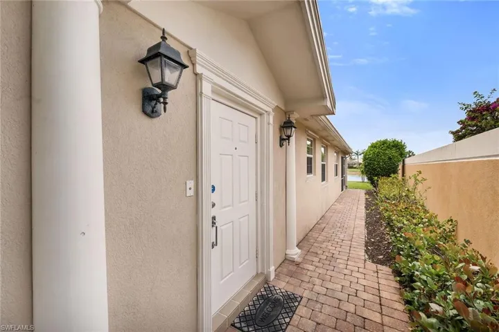 7159  Marconi  CT, Naples, FL 34114