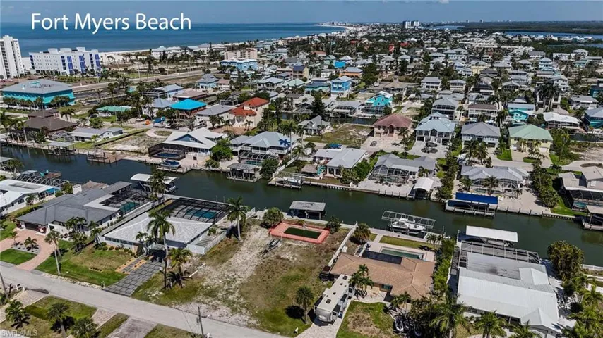 207 Ibis St, Fort Myers Beach, Florida 33931