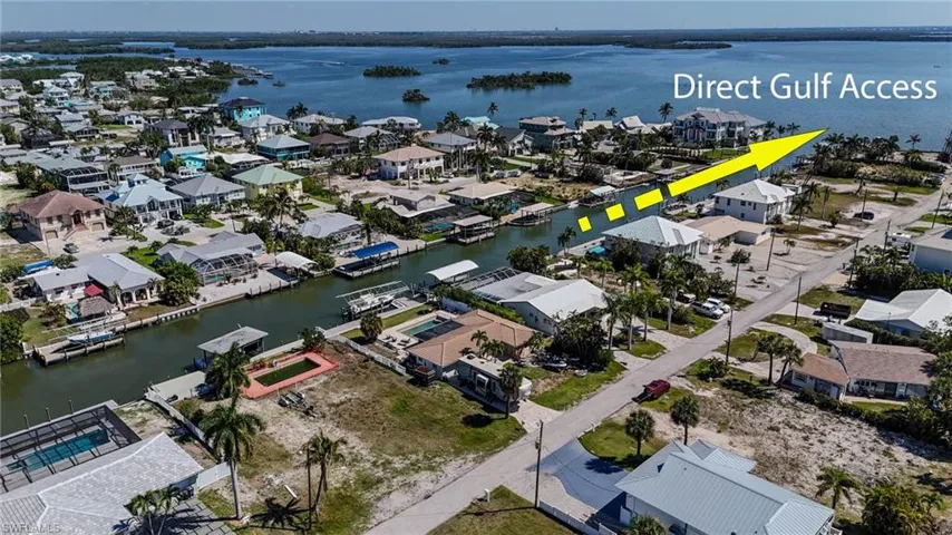 207 Ibis St, Fort Myers Beach, Florida 33931