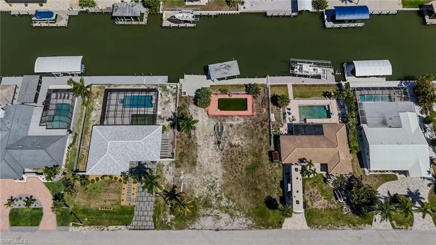 207 Ibis St, Fort Myers Beach, Florida 33931