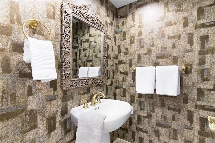 Attractive powder room