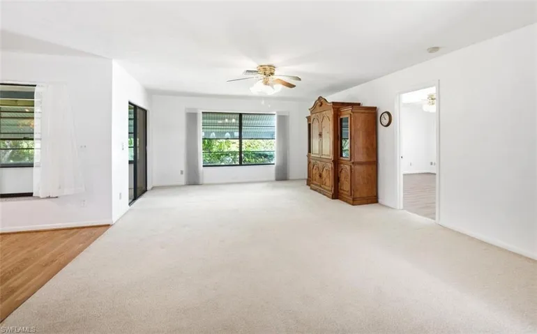 145 Marseille Dr, Naples, Florida 34112