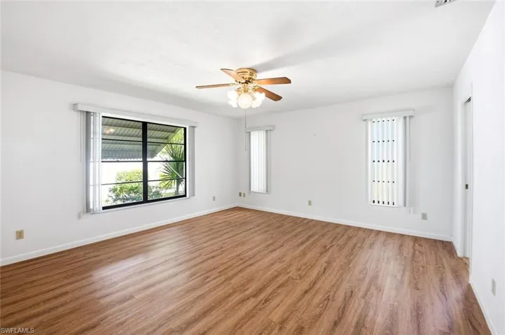 145 Marseille Dr, Naples, Florida 34112