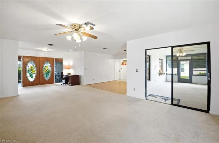 145 Marseille Dr, Naples, Florida 34112