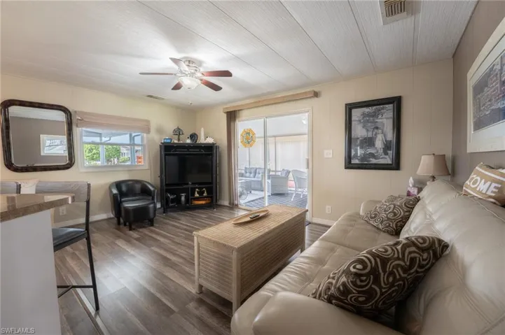953 Bunker Hill Dr, Naples, Florida 34110