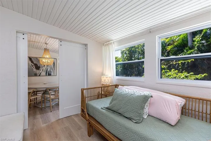 1960 Estey Ave, Naples, Florida 34104