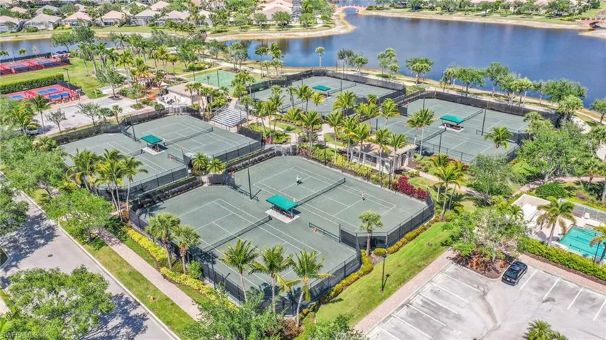 Aerial view of the 8 Clay Tennis Courts