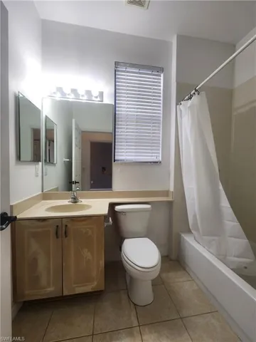 14732  Sutherland  AVE, Naples, FL 34120
